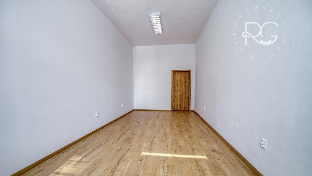 Na prenájom kancelária 20,34 m2 Wolkrova, Bratislava V – Petržalka