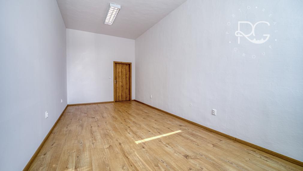 Na prenájom kancelária 20,34 m2 Wolkrova, Bratislava V – Petržalka