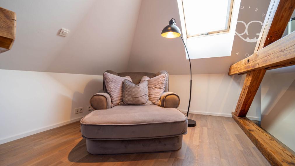 Prémiové komorné bývanie: luxusný 3-izbový byt loftového typu v Stupave