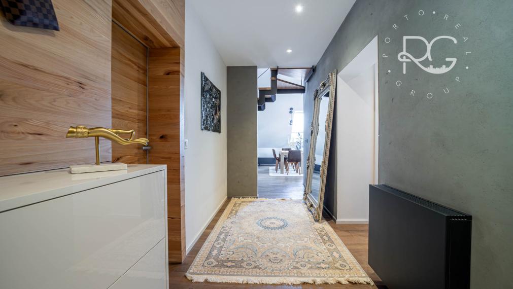 Prémiové komorné bývanie: luxusný 3-izbový byt loftového typu v Stupave