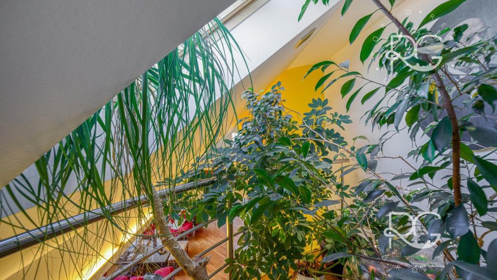 Charizmatický staromestský byt 216 m2 s 30 m2 terasou s krásnym výhľadom