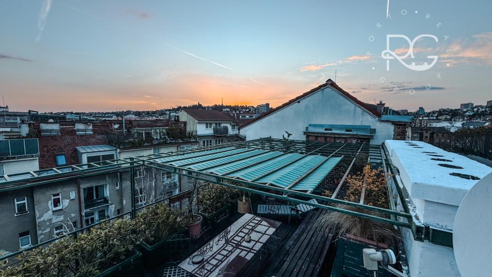 Charizmatický staromestský byt 216 m2 s 30 m2 terasou s krásnym výhľadom