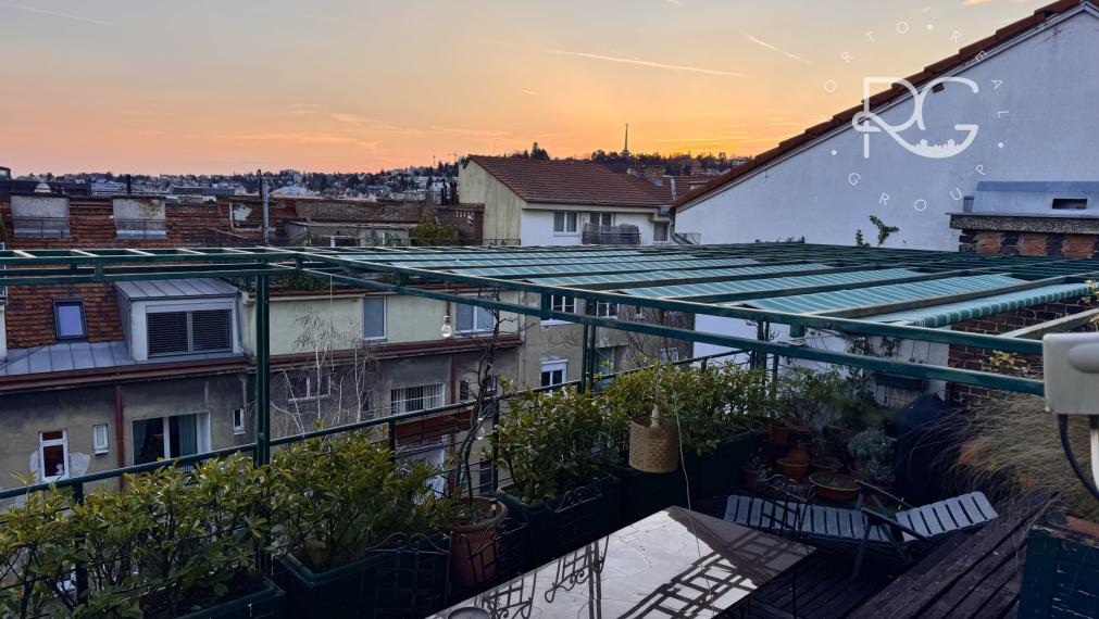 Charizmatický staromestský byt 216 m2 s 30 m2 terasou s krásnym výhľadom