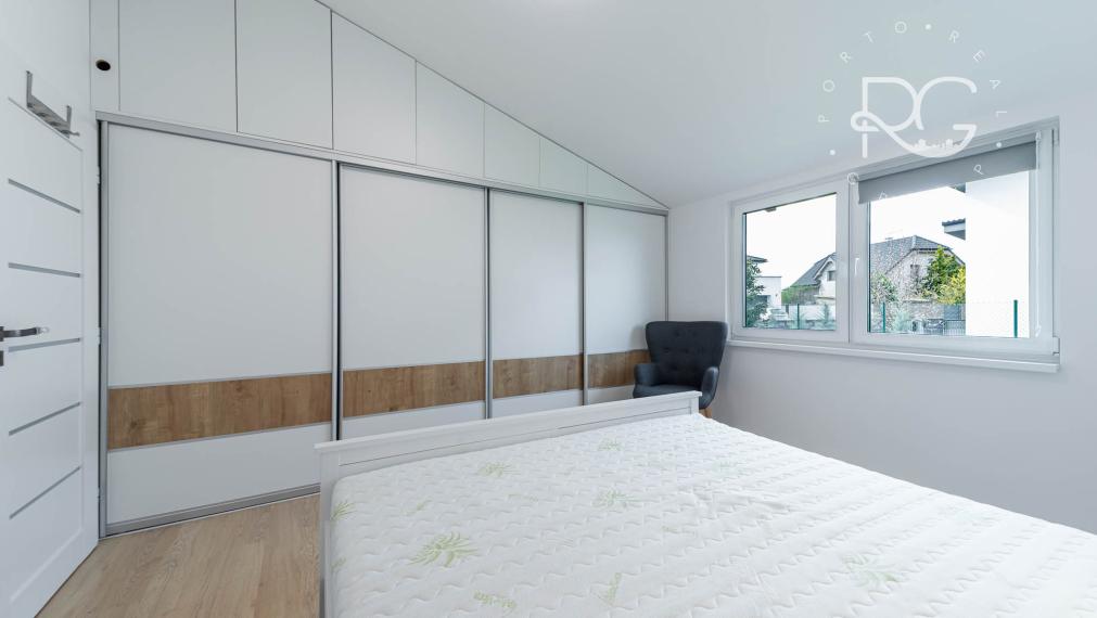 Moderný zariadený 4izb bungalov na 7árovom pozemku 20 min.od BA