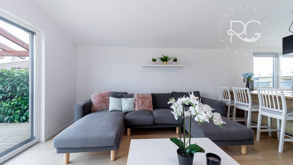 Moderný zariadený 4izb bungalov na 7árovom pozemku 20 min.od BA