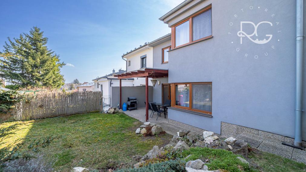 Priestranný 5-izbový RD s terasami a záhradou na Kolibe, ul. Bellova