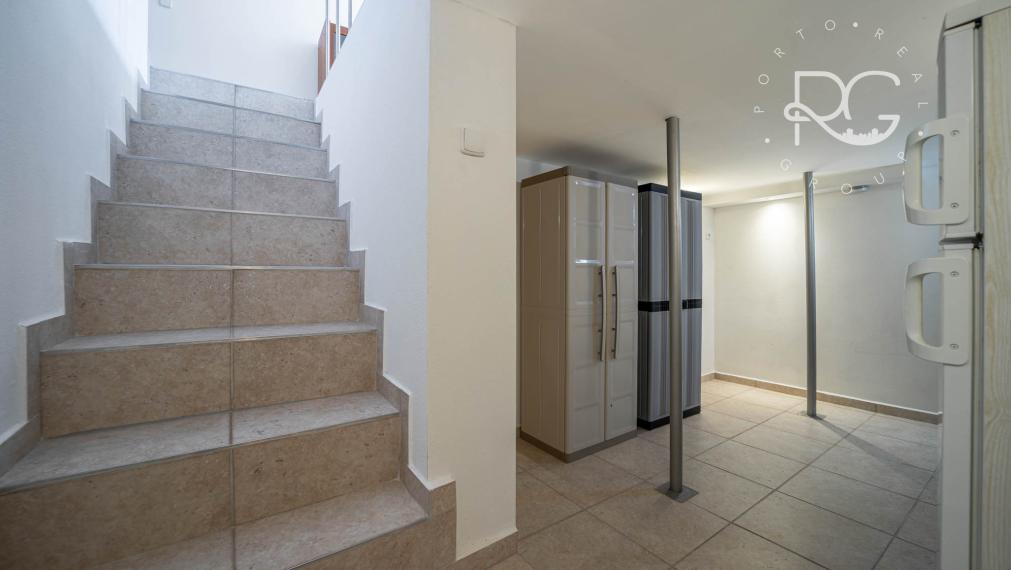 Priestranný 5-izbový RD s terasami a záhradou na Kolibe, ul. Bellova