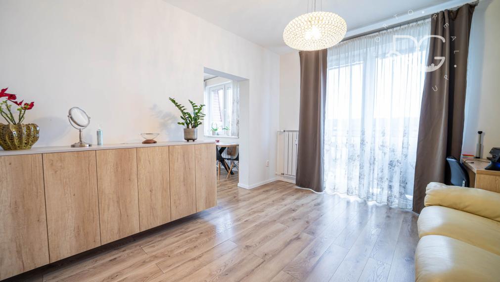 Pekný kompletne zrekonštruovaný a zariadený 2 izb byt 20 min.od BA