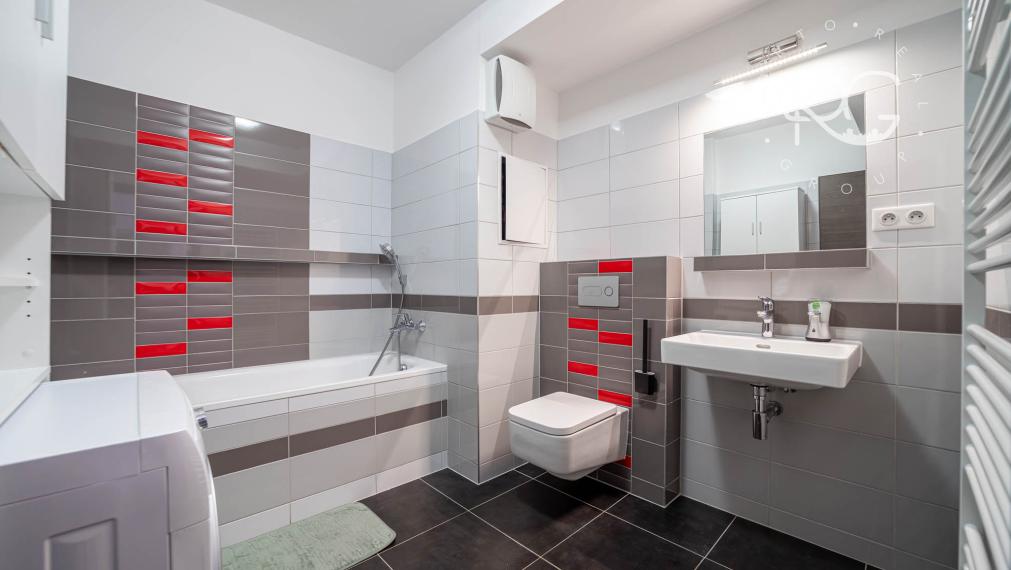 Moderné bývanie v 2-izbovom byte s parkovaním na ulici PRI HRUBEJ LÚKE