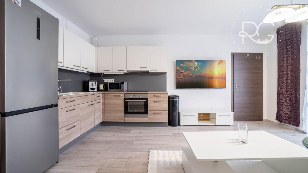 Moderné bývanie v 2-izbovom byte s parkovaním na ulici PRI HRUBEJ LÚKE