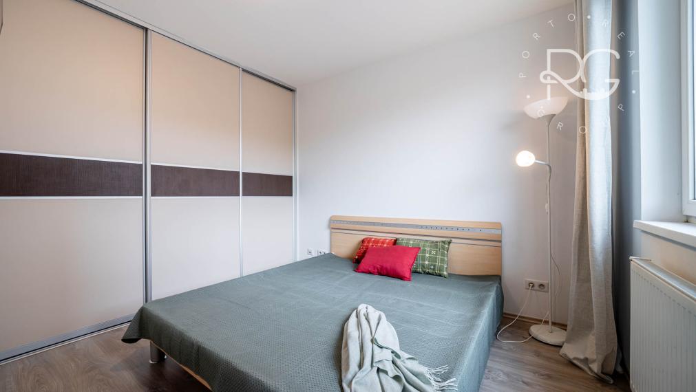 Moderné bývanie v 2-izbovom byte s parkovaním na ulici PRI HRUBEJ LÚKE