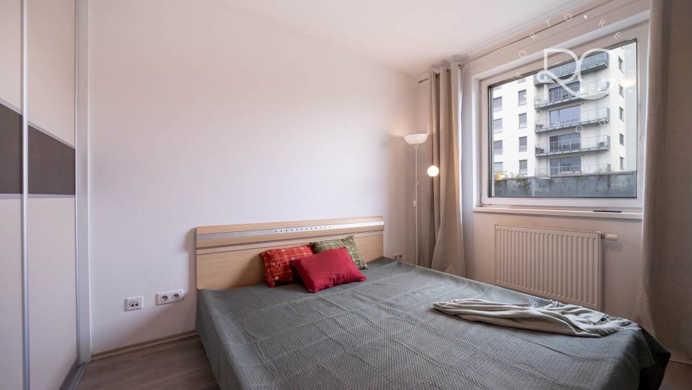 Moderné bývanie v 2-izbovom byte s parkovaním na ulici PRI HRUBEJ LÚKE