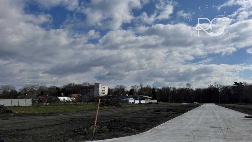 Slnečné stavebné parcely 25 min.od BA-odpočet DPH