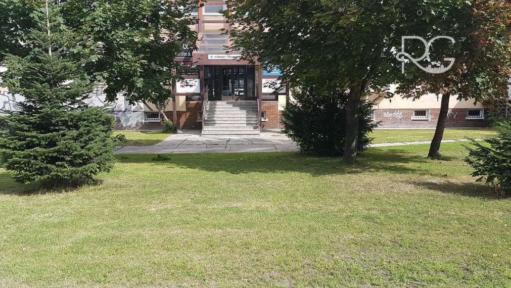Na prenájom kancelária 18 m2 Wolkrova, Bratislava V – Petržalka
