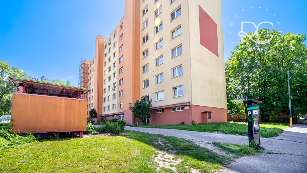 PREDAJ/ kompletne zrekonštruovaný 2 – izb. byt/ Bratislava - Petržalka
