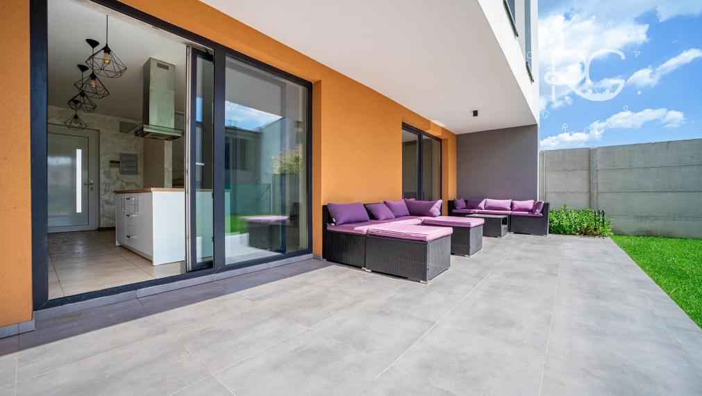 Moderný 4 – izbový RD so záhradou a terasou v projekte MAGNÓLIA VILLAGE, SENEC
