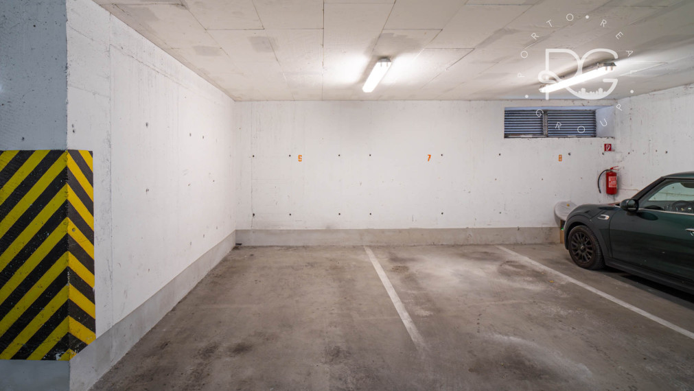 = REZERVOVANÉ = Príjemný 2 izbový byt s parkovaním a balkónom, Bratislava - Kramáre