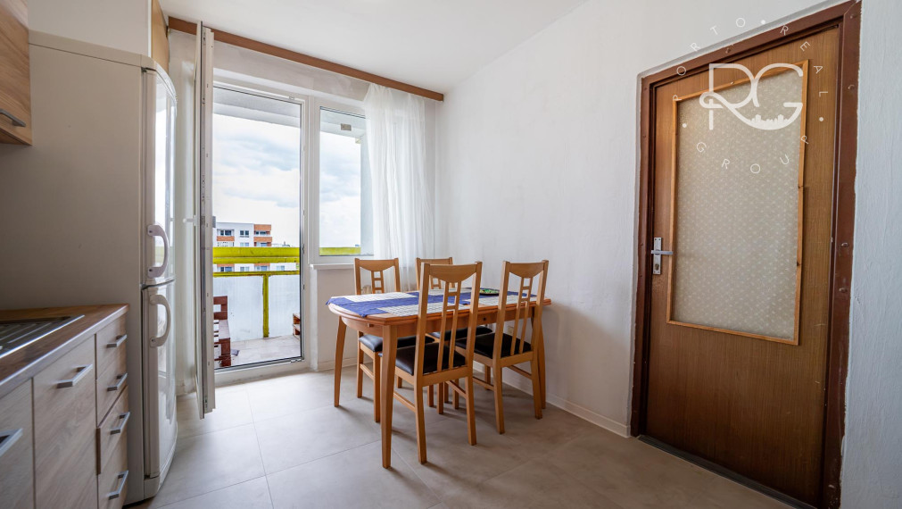 3-IZBOVÝ BYT VHODNÝ PRE ŠTUDENTOV , BRATISLAVA – NOBELOVÁ ULICA