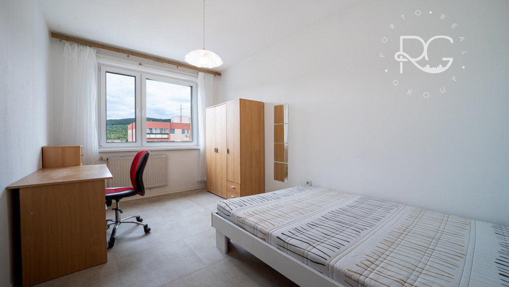 3-IZBOVÝ BYT VHODNÝ PRE ŠTUDENTOV , BRATISLAVA – NOBELOVÁ ULICA