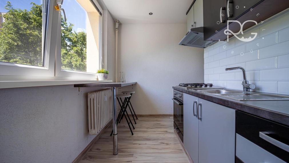 PREDAJ/ kompletne zrekonštruovaný 2 – izb. byt/ Bratislava - Petržalka