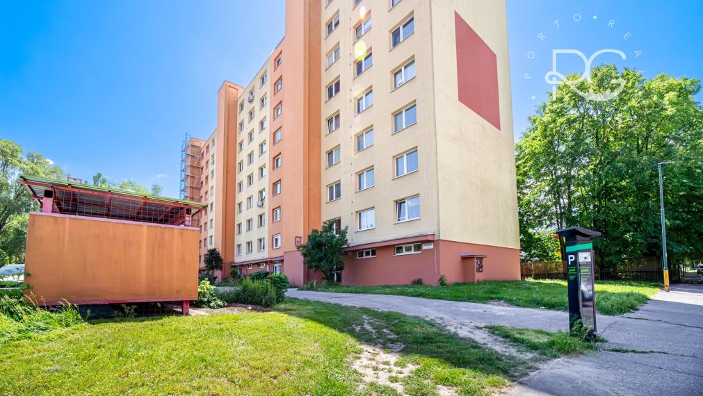 PREDAJ/ kompletne zrekonštruovaný 2 – izb. byt/ Bratislava - Petržalka