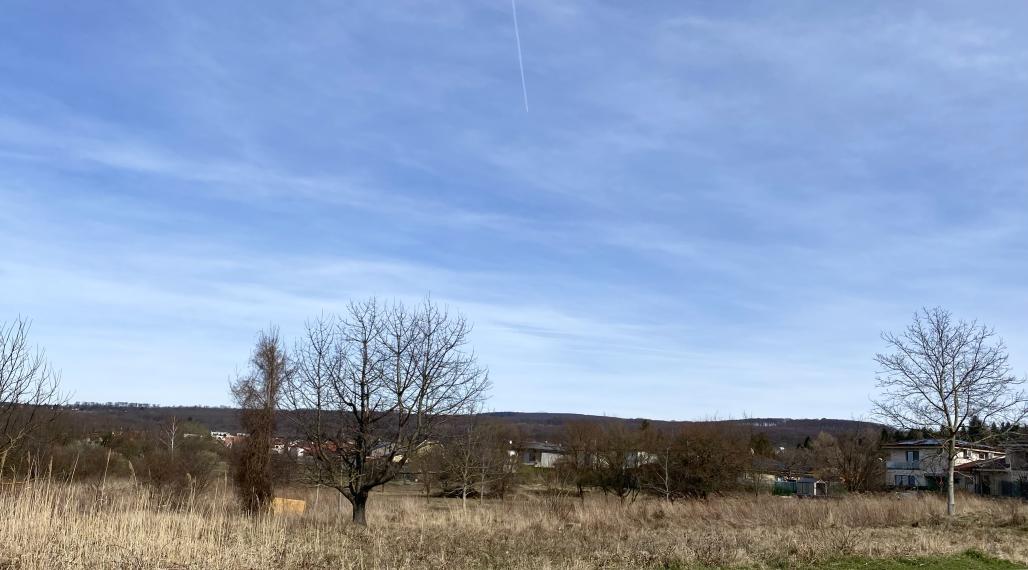 Stavebný pozemok s krásnym výhľadom v lukratívnej lokalite v Záhorskej Bystrici