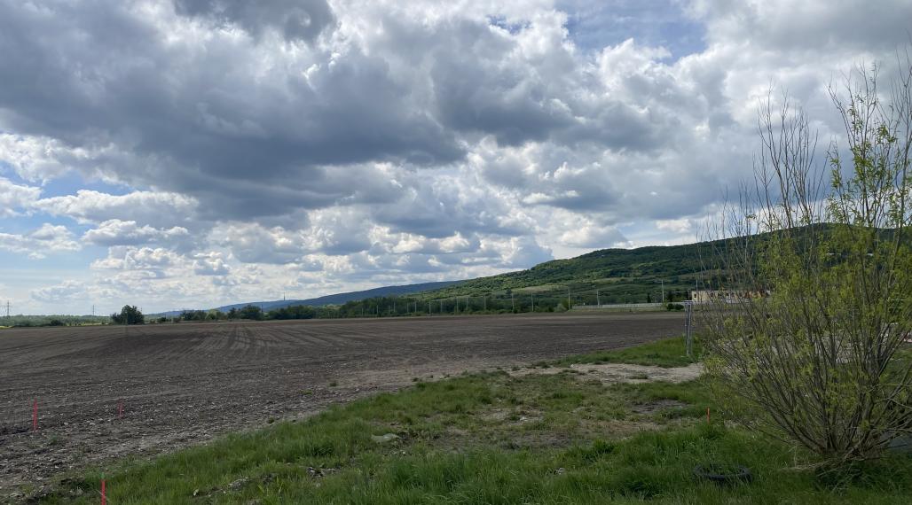 Pozemok v peknom prostredí vo Svätom Jure na predaj