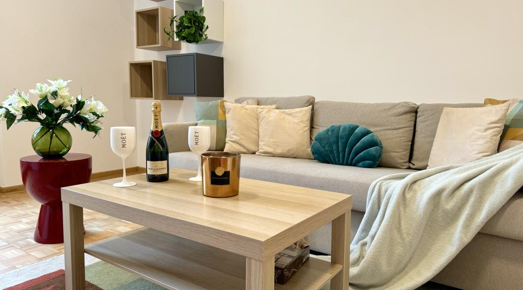=PRENAJATÉ= Pekný nový 2izb byt s balkónom a pivnicou vo výbornej lokalite s bezproblémovým parkovaním
