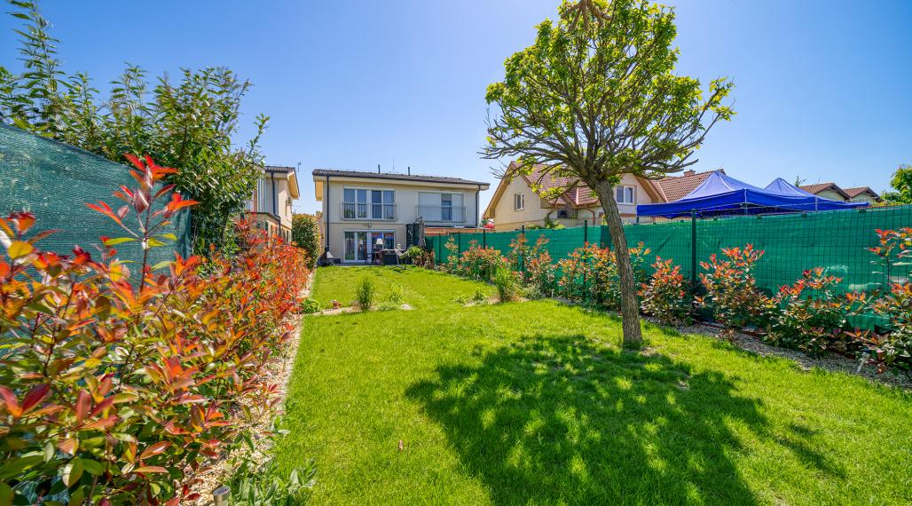 =PREDANÉ=Moderný 3izb dom s krásnou záhradou a 2 kúpeľňami v TOP lokalite 2 min.peši od jazera Košariská