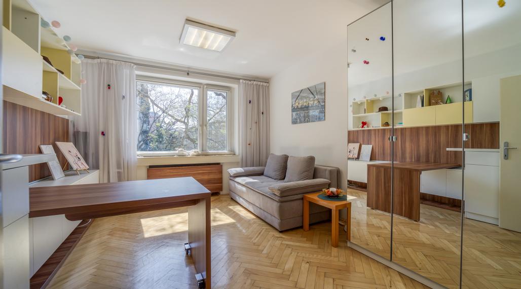 =PRENAJATÉ= Príjemné staromestské bývanie v Bratislave na Záhradníckej ulici