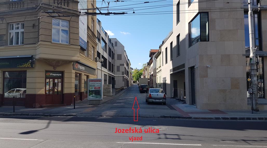 = PRENAJATÉ = Garážové státie Bratislava I - Staré mesto, ul. Jozefská