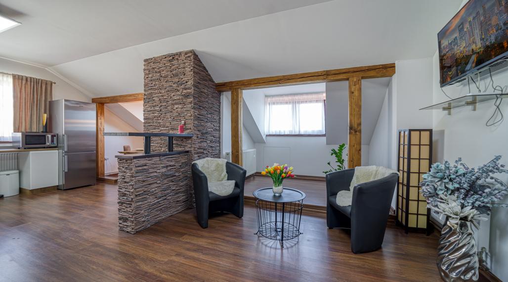 = PRENAJATÉ = 2,5-izbový byt na Kolibe, ul. Brečtanová, BA III