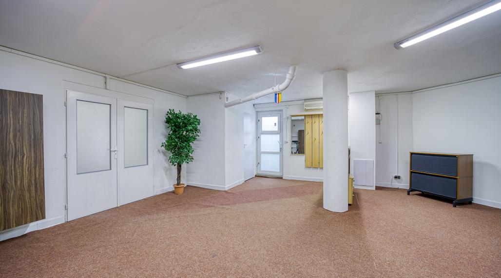 Zrekonštruovaný skladový priestor vo Vrakuni na prenájom