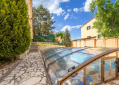 EXKLUZÍVNE NA PREDAJ – záhrada s chatkou a výhľadom na BRATISLAVU - KOLIBA - fotografia 11