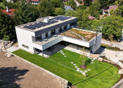 Prémiová nízkoenergetická vila s bazénom, výťahom a trojgarážou v prestížnej lokalite - fotografia 22