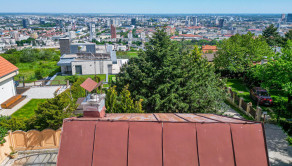 EXKLUZÍVNE NA PREDAJ – záhradná chata s výhľadom na BRATISLAVU - KOLIBA - fotografia 3