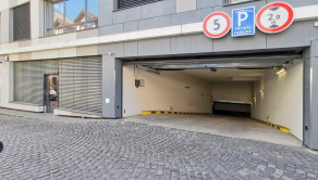 Garážové státie Bratislava I - Staré mesto, ul. Jozefská - fotografia 4