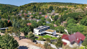 Prémiová nízkoenergetická vila s bazénom, výťahom a trojgarážou v prestížnej lokalite - fotografia 34