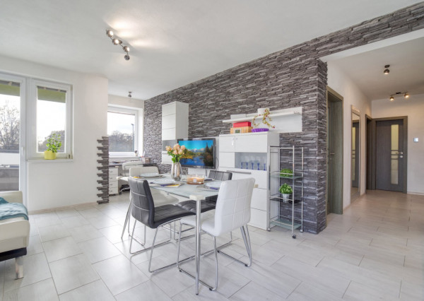 =PREDANÉ= Moderný priestranný 3i byt s veľkou terasou v Rača Gate