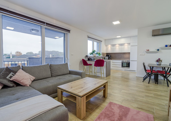 =PREDANÉ=Krásny 3izb byt so záhradou a 2 park.miestami v novostavbe 15 min.od BA