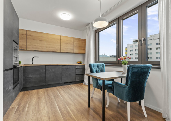 Krásny a moderný zariadený 2izb apartmán v novostavbe BAZOVA v TOP lokalite