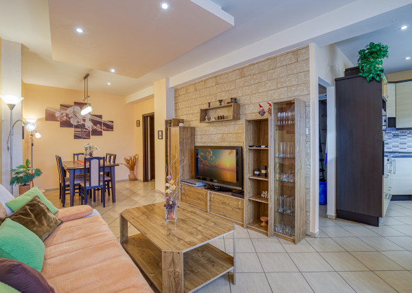 = PREDANÉ= Staromestské bývanie v 3,5-izbovom byte v Bratislave I – Krížna ulica