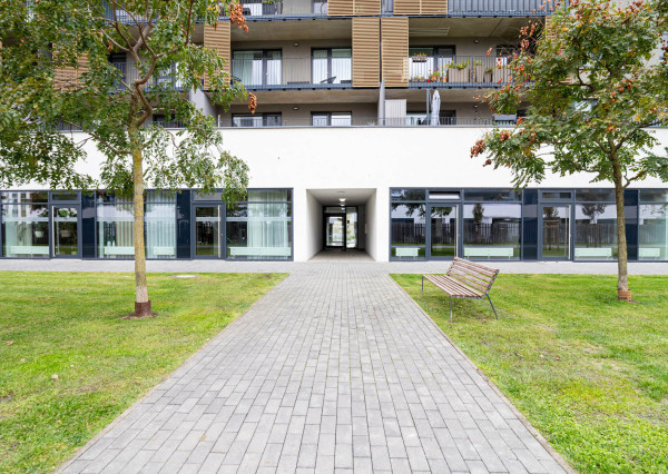 Garážové státie v lokalite Slnečnice-Viladomy na Fialovej ulici na predaj