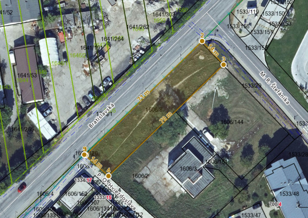 10 árový pozemok pri obchodnom centre v Moste pri BA