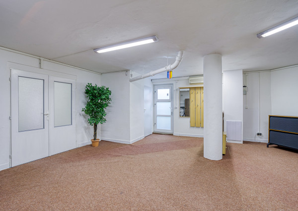 Zrekonštruovaný skladový priestor vo Vrakuni na prenájom