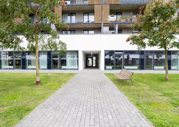 Garážové státie v lokalite Slnečnice-Viladomy na Fialovej ulici na predaj