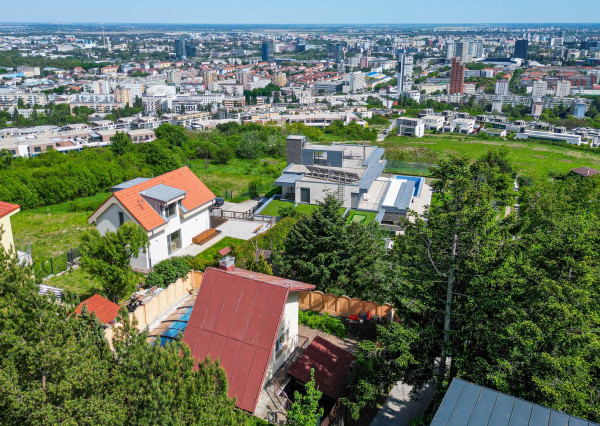 EXKLUZÍVNE NA PREDAJ – záhrada s chatkou a výhľadom na BRATISLAVU - KOLIBA