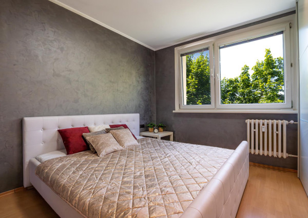 PREDAJ/ kompletne zrekonštruovaný 2 – izb. byt/ Bratislava - Petržalka