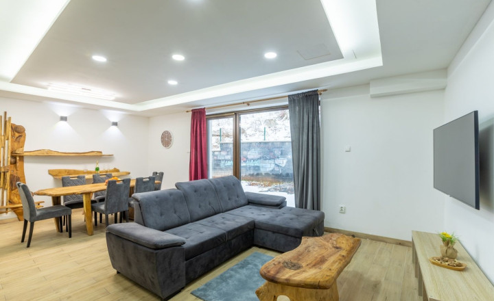 Investičný apartmánový dom v obci Bystrá s vlastným wellness - fotografia 5