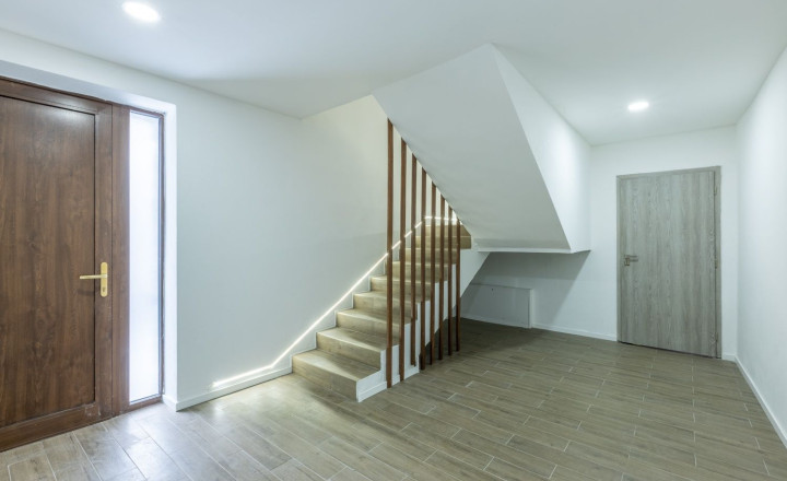 Investičný apartmánový dom v obci Bystrá s vlastným wellness - fotografia 14